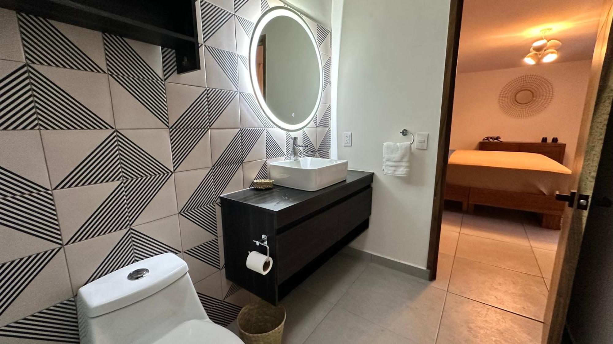 Hotel Boutique Villa Escondida, A Pasos De Lo Mejor En Tlaquepaque المظهر الخارجي الصورة