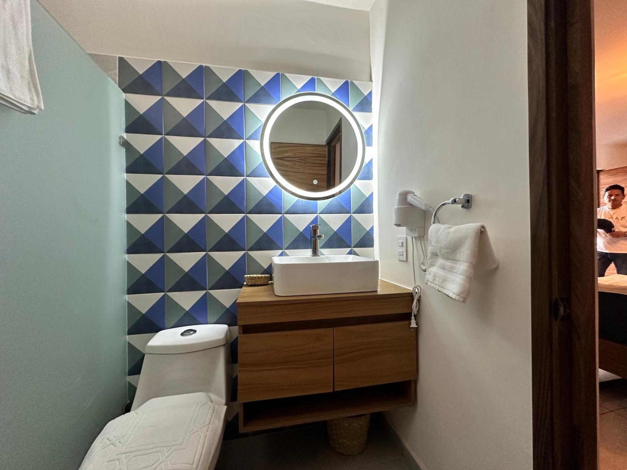 Hotel Boutique Villa Escondida, A Pasos De Lo Mejor En Tlaquepaque المظهر الخارجي الصورة