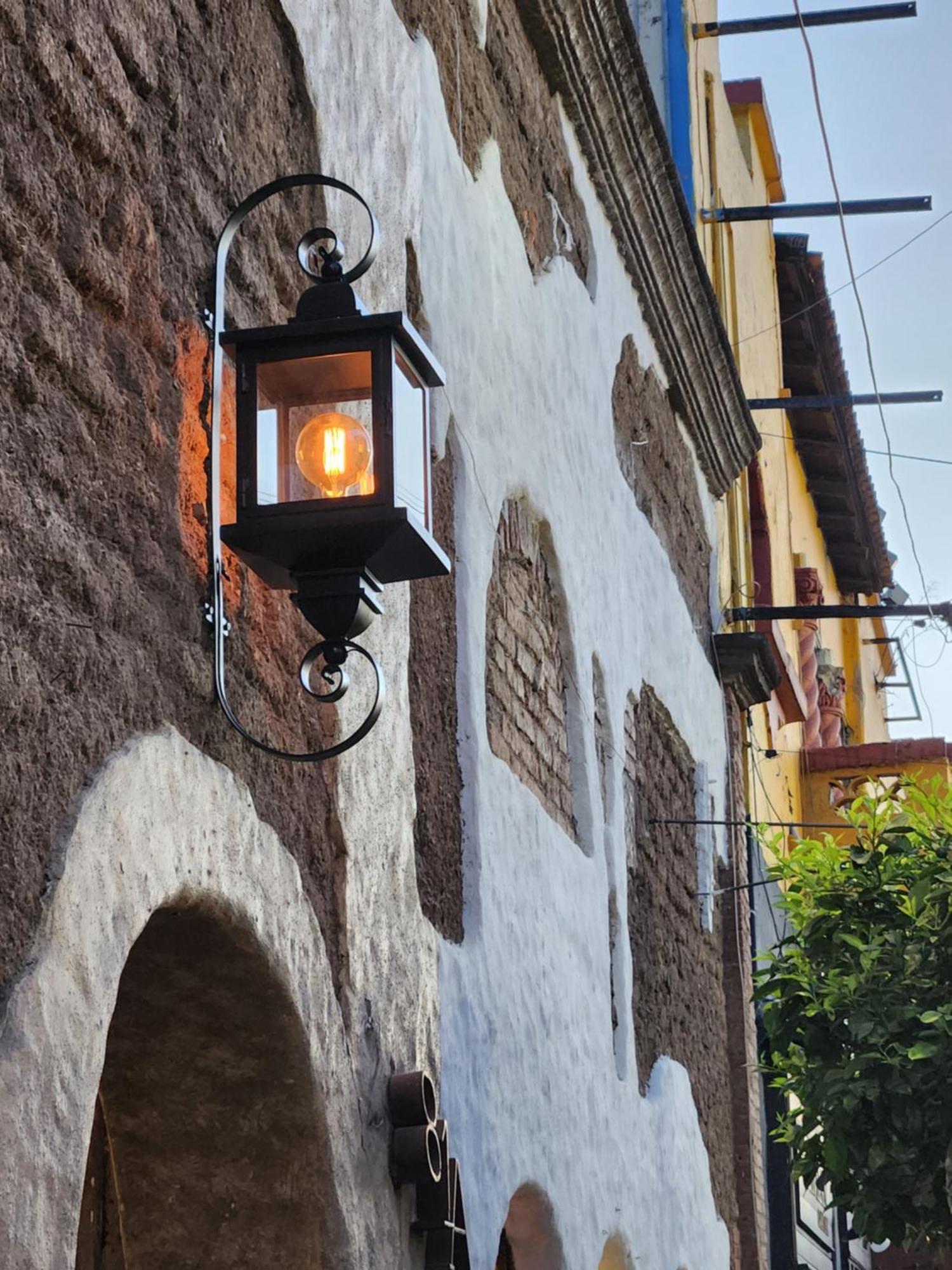 Hotel Boutique Villa Escondida, A Pasos De Lo Mejor En Tlaquepaque المظهر الخارجي الصورة