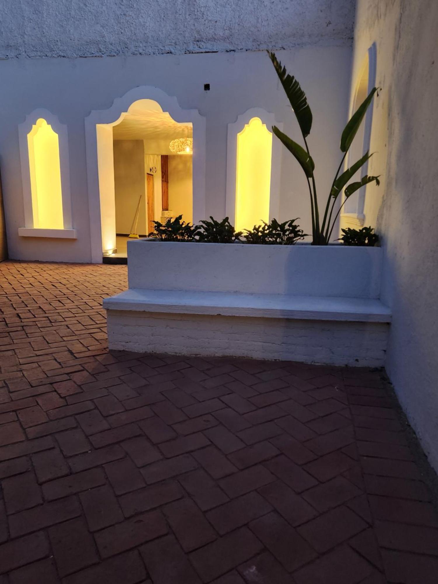 Hotel Boutique Villa Escondida, A Pasos De Lo Mejor En Tlaquepaque المظهر الخارجي الصورة