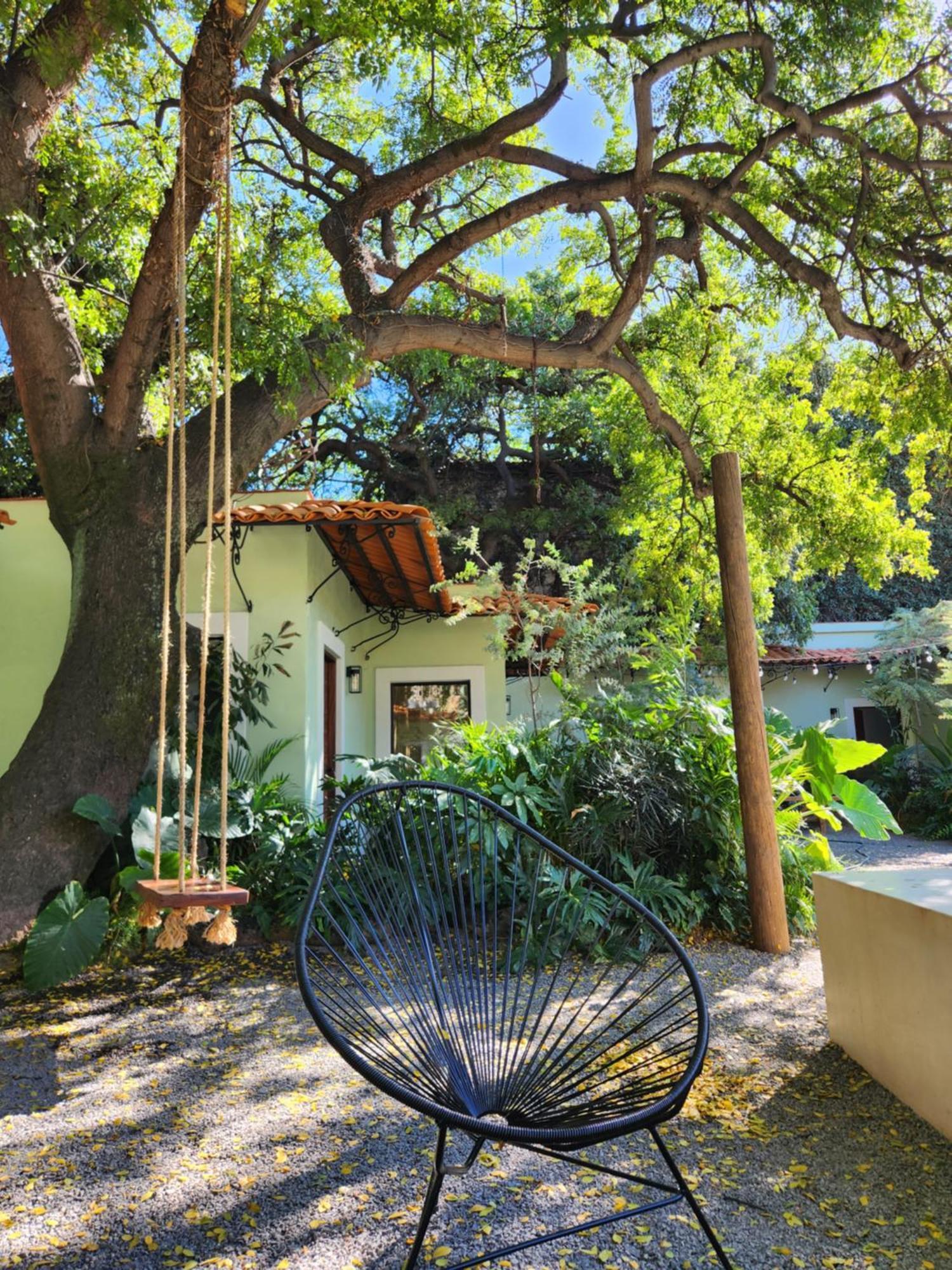 Hotel Boutique Villa Escondida, A Pasos De Lo Mejor En Tlaquepaque المظهر الخارجي الصورة
